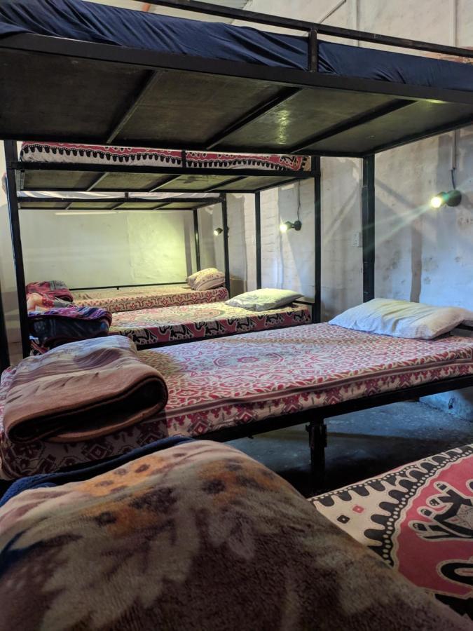 Phat Kath'S Secret Garden Backpackers Hostel Kathmandu Bagian luar foto